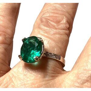 Green Faux Emerald Oval Cut Silver-tone Solitaire Prong Set Ring Size 9